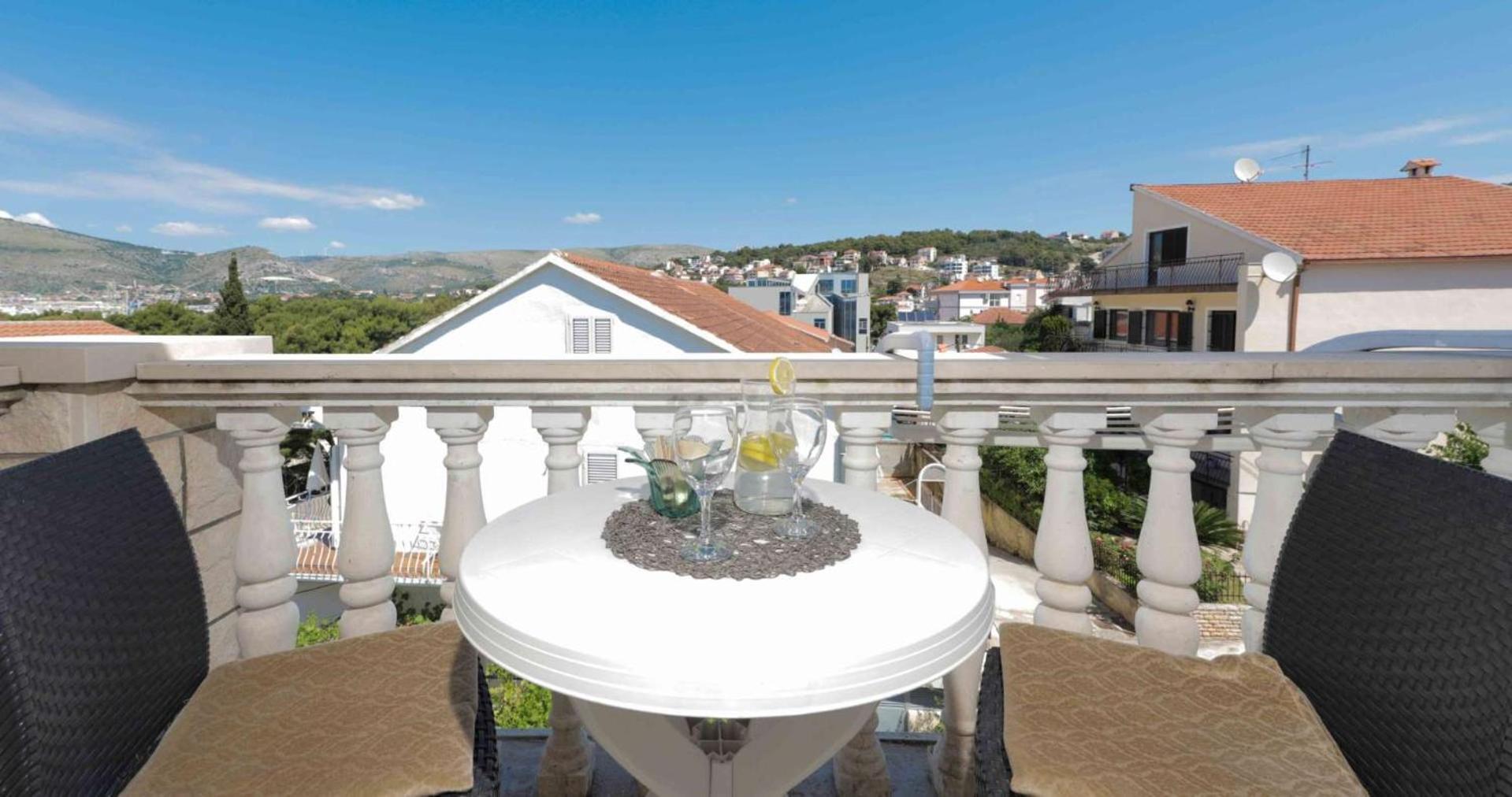 Apartments Lovric Trogir Exteriér fotografie